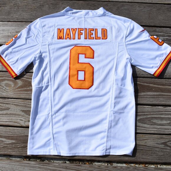 New! Baker Mayfield Tampa Bay Buccaneers White Vapor FUSE Football Jersey Men's - Picture 1 of 2
